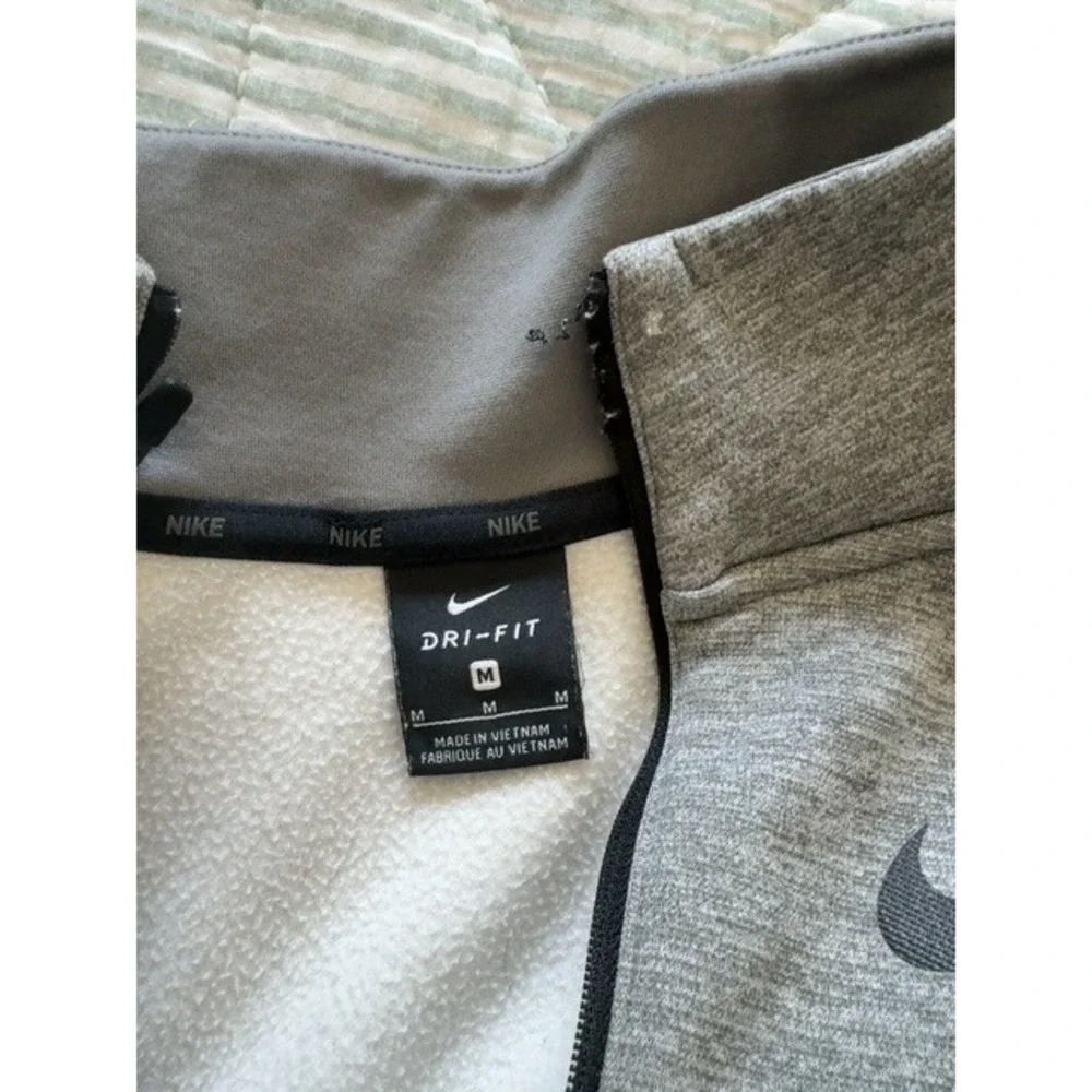 Nike Dri-FIT Womens Quarter Zip Fleece Pullover Heather Gray Size Medium AS IS